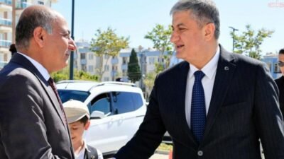 Adana Valisi Mustafa Yavuz, Yumurtalık Belediye Başkanı Erdinç Altıok'u ziyaret
