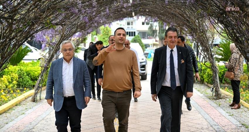 ADD heyeti, Bornova Belediye Başkanı Eşki’yi ziyaret etti Atatürkçü Düşünce Derneği Genel Başkanı Mustafa Hüsnü Bozkurt ve beraberindeki