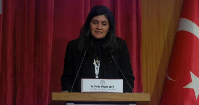 “Adil Yargılanma ve Savunma Hakkı Uluslararası Sempozyumu”nda hukuk sistemine eleştiriler yöneltildi ve acı dolu tanıklıklar dile getirildi İstanbul Barosu tarafından Paris, Berlin, Brüksel ve Gürcistan Barosu işbirliği