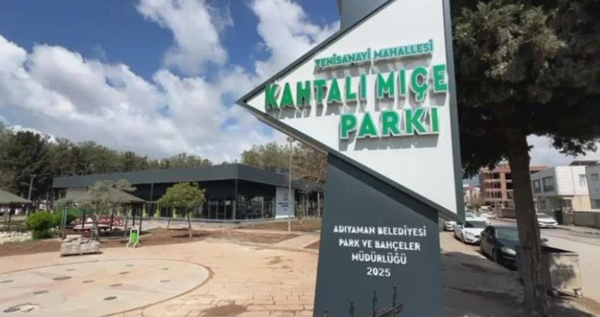 Adıyaman Belediyesi, kente bir kütüphane daha kazandırdı… Mehmet Sadık Gürsoy Kütüphanesi hizmete açıldı Adıyaman Belediyesi, 6 Şubat depremlerinin ardından öğrencilerin öne çıkan ihtiyaçları