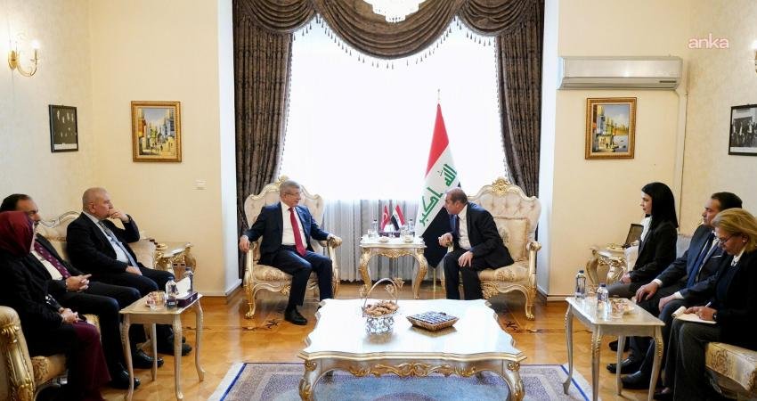  Gelecek Partisi Genel Başkanı Ahmet Davutoğlu, Irak'ın Ankara Büyükelçilisi Majid