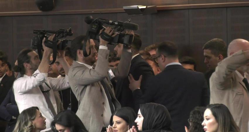 AK Parti'nin TBMM'deki grup toplantısı esnasında, Cumhurbaşkanı Recep Tayyip Erdoğan'ın