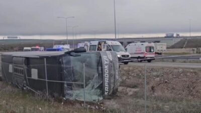 Aksaray-Nevşehir yolu üzerinde Alayhan gişelerinde yaşanan otobüs kazasında 23 kişi