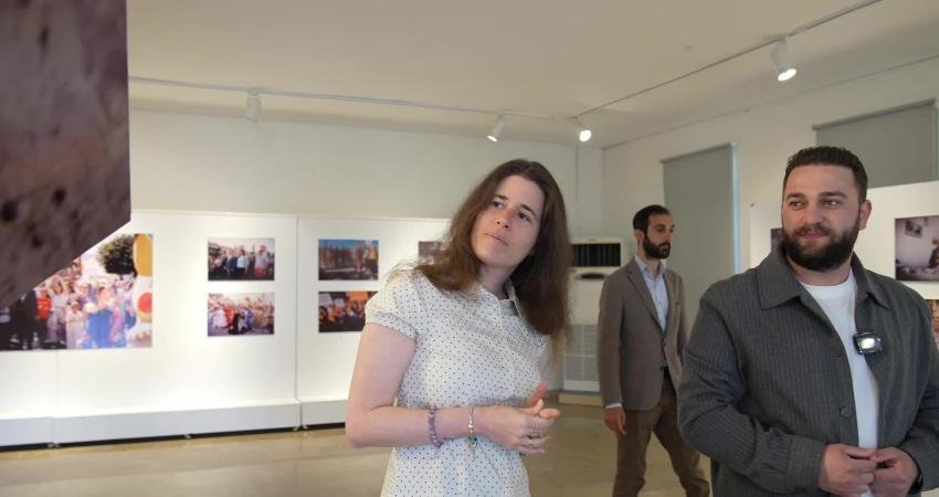 Alaçatı Ot Festivali kapsamında açılan “KÜP: Kentin Üretken Perspektifi” fotoğraf