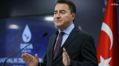 DEVA Partisi Genel Başkanı Ali Babacan, 8'inci Cumhurbaşkanı Turgut Özal'ın