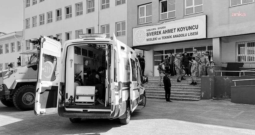 Ali Yalçın’dan Şanlıurfa’da okulda silahlı saldırıya kınama: “Eğitimciye şiddet ne yazık ki bir iş güvenliği ve iç güvenlik sorununa dönüşmektedir” Memur-Sen Konfederasyonu ve Eğitim-Bir-Sen Genel Başkanı Ali Yalçın, Şanlıurfa'nın Siverek