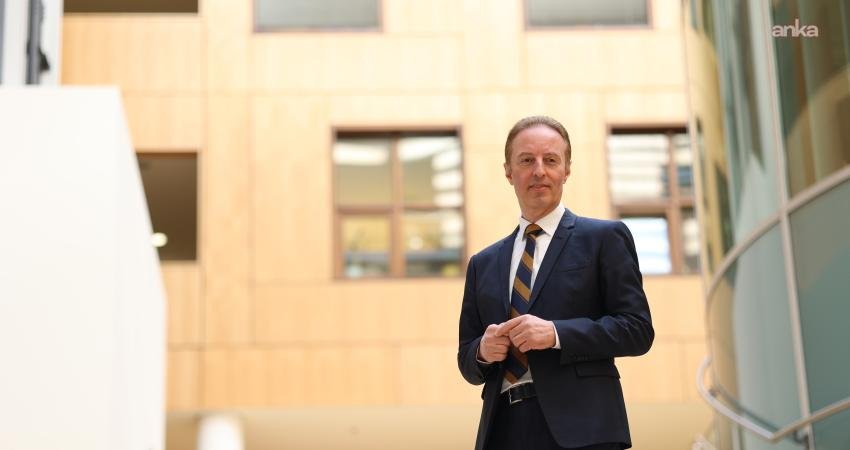 Almanya Sosyal Demokrat Partisi (SPD) Federal Milletvekili Macit Karaahmetoğlu, artan