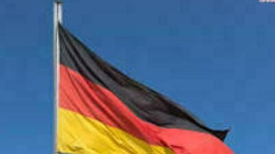 Almanya’da emeklilik yaşı yeniden tartışma konusu oldu Almanya’da Ekonomi Bakanı Katherina Reiche’nin emeklilik yaşının yaşam süresine göre