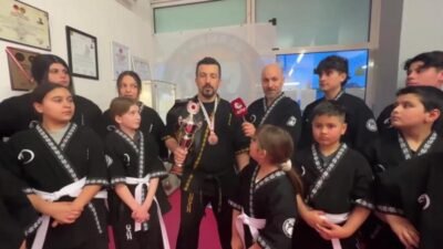 Almanya’daki bagatur sporcularından altın kemer ve şampiyonluk gururu Almanya’da faaliyet gösteren Bagatur Akademi sporcuları, Antalya’da düzenlenen 4. AIKO