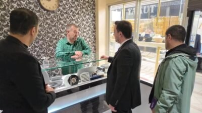 Anahtar Parti Elazığ İl Başkanı İbrahim Halil Sarışın, Elazığ’da esnaf