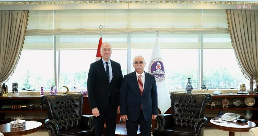 Anayasa Mahkemesi Başkanı Kadir Özkaya, Türkiye’ye çalışma ziyareti gerçekleştiren Macaristan