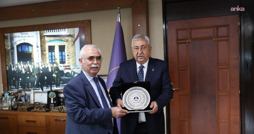 Anayasa Mahkemesi Başkanı Kadir Özkaya, Türkiye Esnaf ve Sanatkârları Konfederasyonu (TESK)