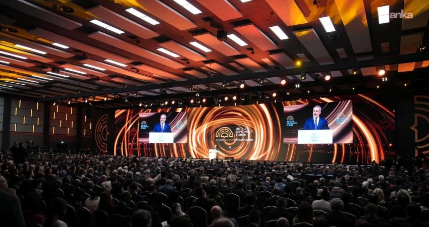 Dışişleri Bakanı Hakan Fidan, bugün Antalya Diplomasi Forumu kapsamında Balkan
