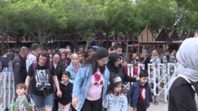 23 Nisan Ulusal Egemenlik ve Çocuk Bayramı kapsamında Antalya Büyükşehir