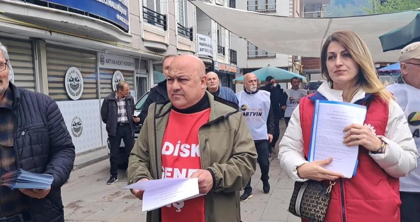 Artvin Demokrasi Platformu, 1 Mayıs Emek ve Dayanışma Günü'nde vatandaşları alanlara