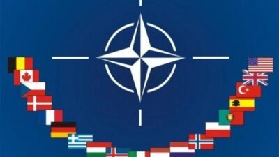 Aslında adamlar hiçbir şeyi gizlemiyorlar. Amaçlarını, neyi gerçekleştirmek istediklerini, üstelik