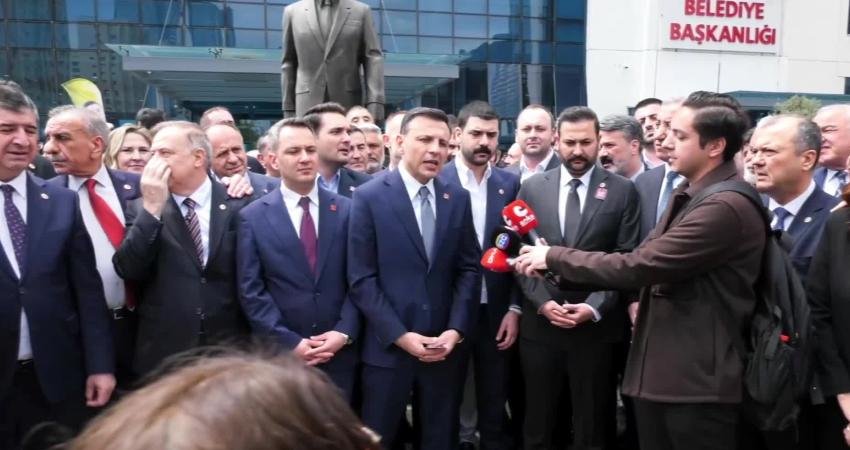 CHP İstanbul İl Başkanı Özgür Çelik, Ataşehir Belediye Başkanı Onursal