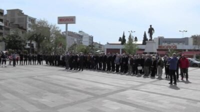 Ulu Önder Mustafa Kemal Atatürk’ün Edremit’e gelişinin 92’nci yıl dönümü törenlerle