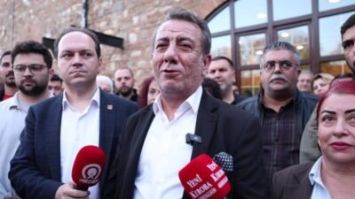 Efeler Belediyesi mülkiyetindeki Nevzat Biçer Nikah ve Konferans Salonu olarak