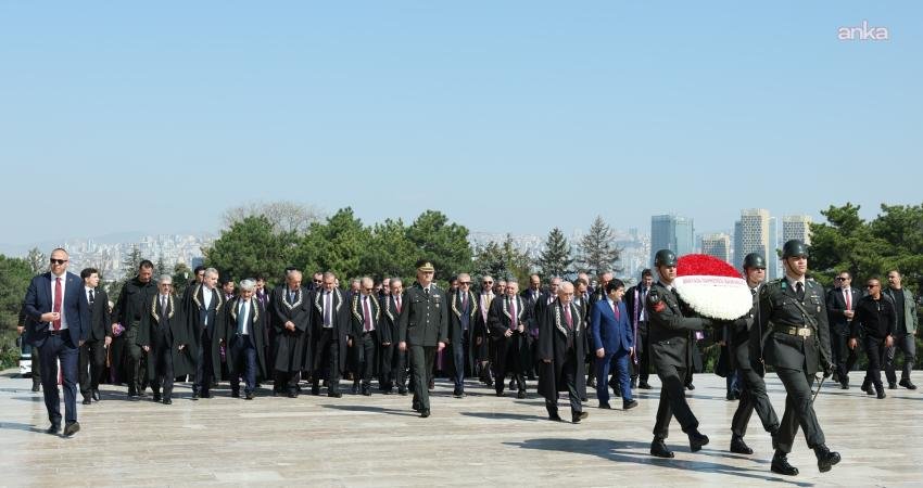 Anayasa Mahkemesi Başkanı Kadir Özkaya ve beraberindeki heyet, Anayasa Mahkemesi'nin