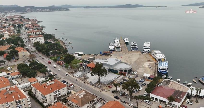 Ayvalık Belediyesi, kentteki kamusal alanların niteliğini artırmaya yönelik çalışmalar kapsamında Ayvalık