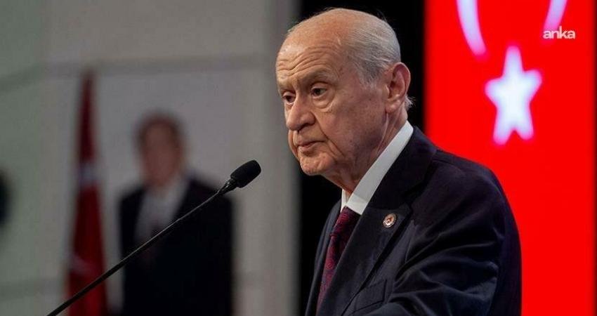 Bahçeli’den Netanyahu’ya tepki: Bu saldırgan üslubun gerisinde Türkiye’nin güçlenen duruşundan duyduğu rahatsızlık vardır MHP Genel Başkanı Devlet Bahçeli, İsrail Başbakanı Benjamin Netanyahu’nun Cumhurbaşkanı