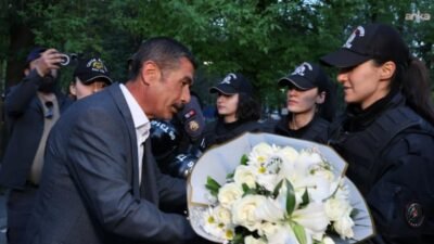 İçişleri Bakanı Mustafa Çiftçi, Doruk Madencilik işçilerinin 16 gündür sürdürdükleri