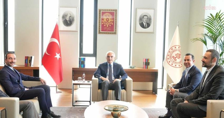 Kültür ve Turizm Bakanı Mehmet Nuri Ersoy, İsrail'in idam yasasını