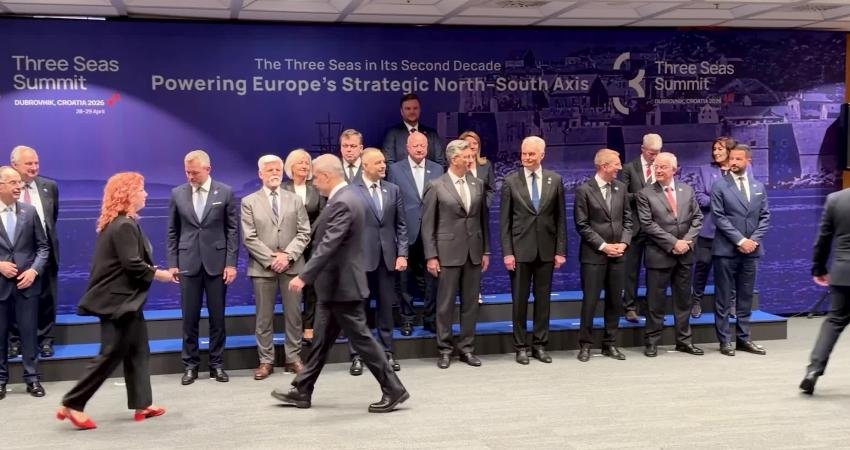 Dışişleri Bakanı Hakan Fidan, Dubrovnik'teki Üç Deniz Girişimi 11. Zirvesi