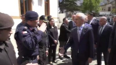 Ulaştırma ve Altyapı Bakanı Abdulkadir Uraloğlu, Ankara-Samsun hızlı tren hattının