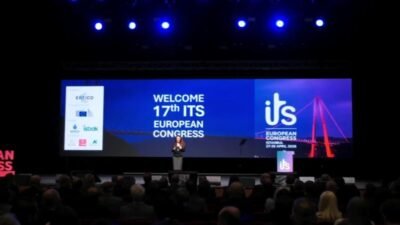 İstanbul Akıllı Ulaşım Zirvesi’nin 17’ncisi İstanbul Kongre Merkezi’nde yapıldı. Zirvenin
