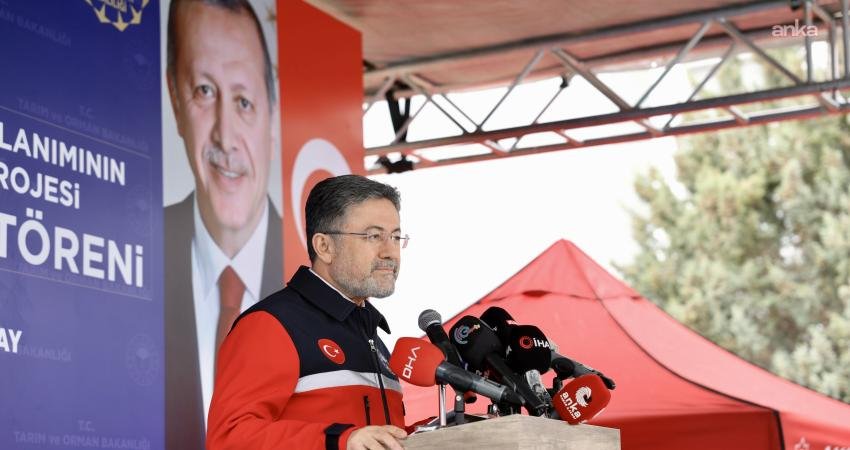 Bakan Yumaklı: Soykırımcı, katil, ilkel ve bağnaz bir suçlu olan Netanyahu ve katliam şebekesi saldırganlık psikolojisine bürünmüştür Tarım ve Orman Bakanı İbrahim Yumaklı, "Soykırımcı, katil, ilkel ve