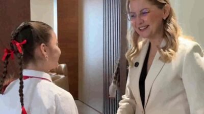 Bakırköy’de 23 Nisan coşkusu Egemenlik Festivali ile doruğa ulaştı. Günün