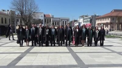 Balıkesir ve Edirne Barolarına kayıtlı avukatlar 5 Nisan Avukatlar Günü