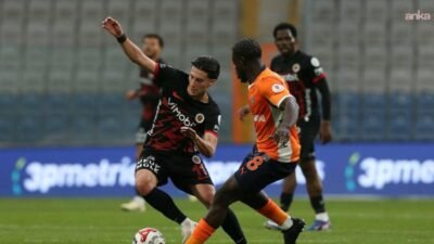 Trendyol Süper Lig'in 29. haftasında Başakşehir sahasında karşılaştığı Gençlerbirliği'ni 3-0