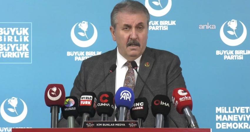 BBP Genel Başkanı Destici’den Polis Haftası mesajı Büyük Birlik Partisi (BBP) Genel Başkanı Mustafa Destici, Türk Polis Teşkilatı'nın