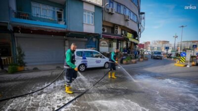 Beyoğlu Belediyesi, “Hedef 100 Günde Pırıl Pırıl Beyoğlu” sloganıyla ilçe