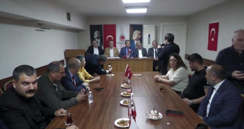 Birlik Sağlık Sen’de üye katılım töreni… Doğruyol: Memur sendikacılığı her geçen gün kan kaybediyor Birlik Sağlık Sen Genel Başkanı Ahmet Doğruyol, “Etkili olup, etkili