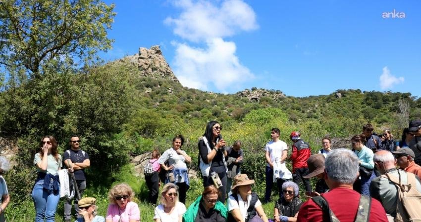 Bodrum Belediyesi’nin “Kültür ve Doğa Yürüyüşü” Kavakderesi Dedeler’de devam etti Bodrum Belediyesi tarafından kültürel mirası tanıtmak ve doğa bilincini artırmak