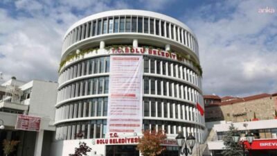 Bolu Belediye Başkan Yardımcısı Leyla Beykoz ve CHP'li Belediye Meclis