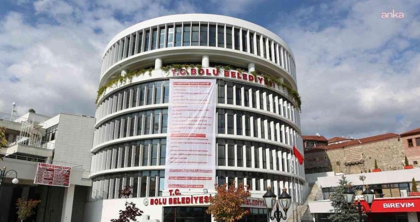 Bolu Belediye Başkan Yardımcısı Leyla Beykoz ve CHP'li Belediye Meclis