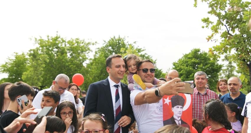 Bornova Belediyesi, 23 Nisan Ulusal Egemenlik ve Çocuk Bayramı’nı Aşık