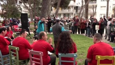 Bornova Belediyesi, 2 Nisan Otizm Farkındalık Günü kapsamında Bornova Büyükpark