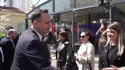 Bornova Belediyesi, vatandaşların özel sağlık kuruluşlarından yüzde 10 ile yüzde