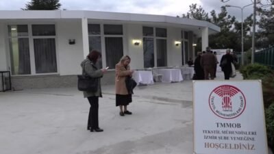 Bornova Belediyesi, 18. Genel Kurulu’nu İzmir’de gerçekleştiren Tekstil Mühendisleri Odası’nın