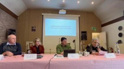 Brüksel’de faaliyet gösteren platFORUM oluşumu tarafından düzenlenen “Merdan Yanardağ ile