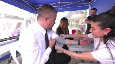 Buca Belediyesi’nin “Köşe Bucak Sağlık" sloganıyla başlattığı ücretsiz sağlık taramaları