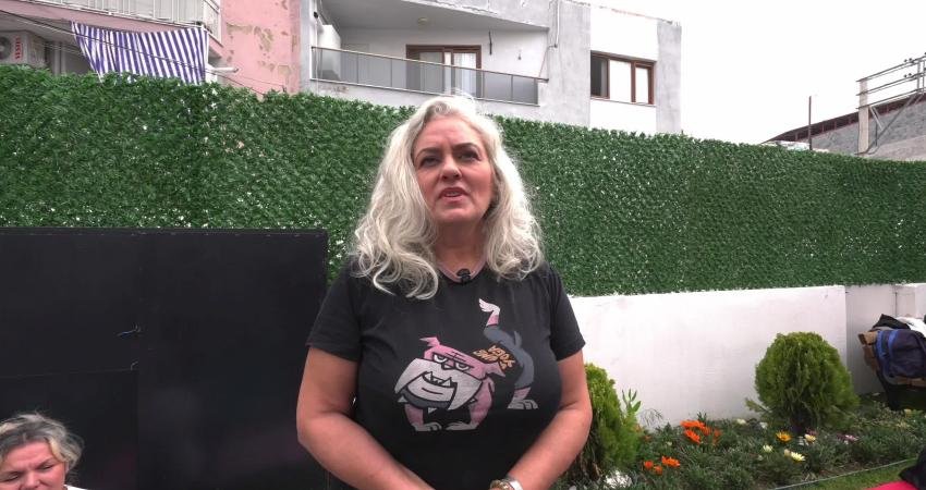 Buca Belediyesi Gülşah Durbay Kadın Danışma Merkezi’nde düzenlenen yoga dersleri