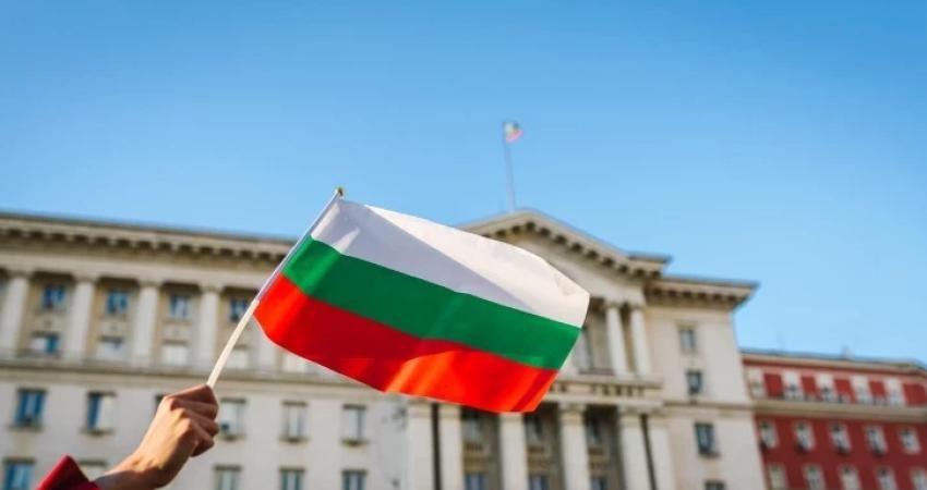 Bulgaristan, beş yılda sekizinci kez sandık başına gidecek Bulgaristan, 19 Nisan’da son beş yıldır sekizinci kez sandık başına