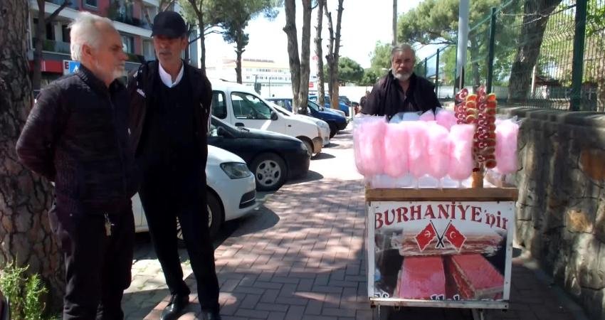 Balıkesir’in Burhaniye ilçesinde Emrah Yolaçan, 40 gün önce kanser nedeniyle